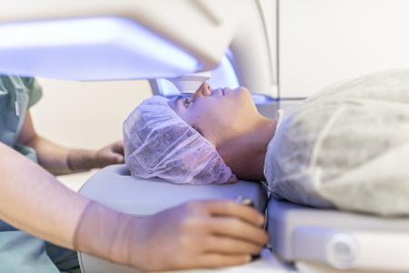 Самые часто задаваемые вопросы о лазерной процедуре по коррекции зрения